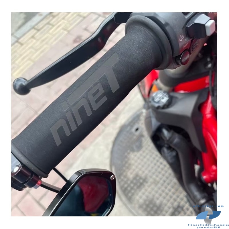 Revêtements thermo rétractables de poignées pour BMW r NineT